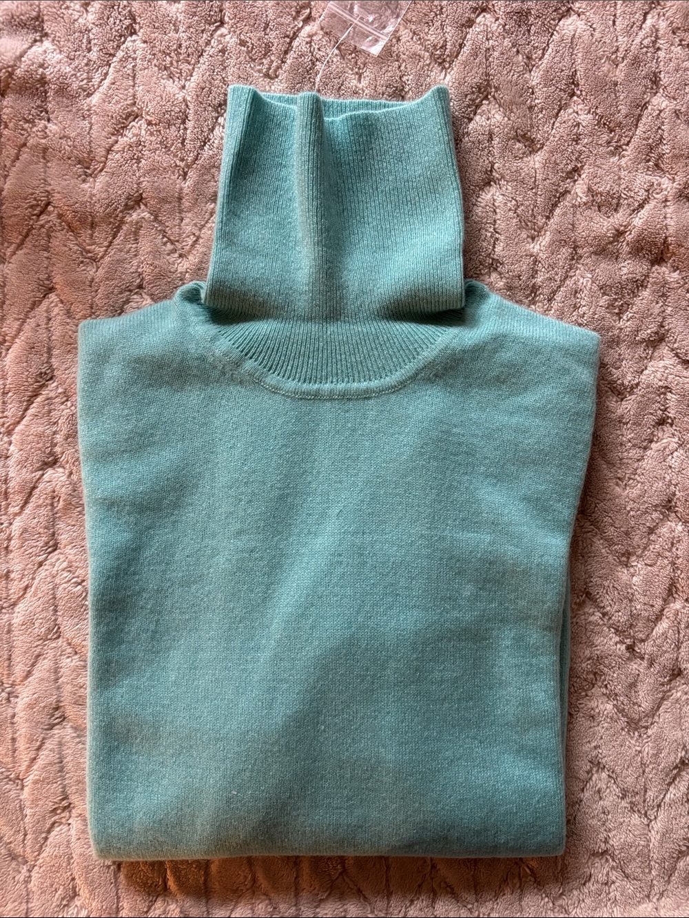Isaac Mizrahi Seafoam Green Cashmere Turtleneck Sweater